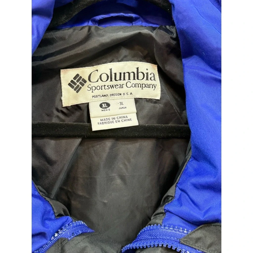 Columbia Sportswear Company preloved as